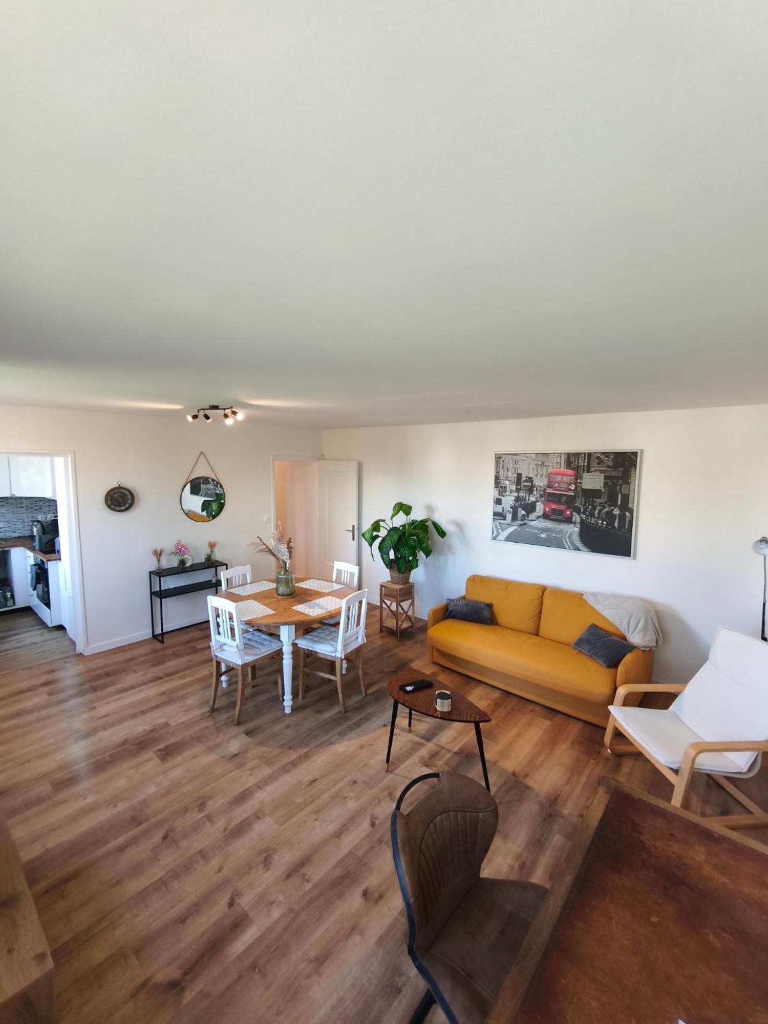 Apartment Chez Marie Et Ludovic Ronchin